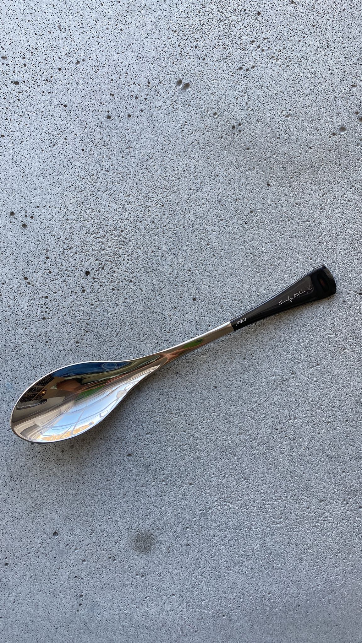 Medium-sized Rocher Spoon